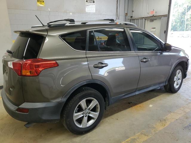 Photo 3 from auction – 2015 TOYOTA RAV4 XLE with VIN 2T3WFREV0FW230000
