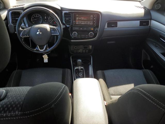 Photo 8 from auction – 2018 MITSUBISHI OUTLANDER with VIN JA4AD3A36JZ041470