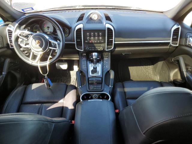 Photo 8 from auction – 2017 PORSCHE CAYENNE SE with VIN WP1AE2A2XHLA75668