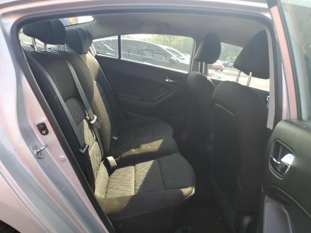 Photo 10 from auction – 2016 KIA FORTE LX with VIN KNAFK4A60G5568533