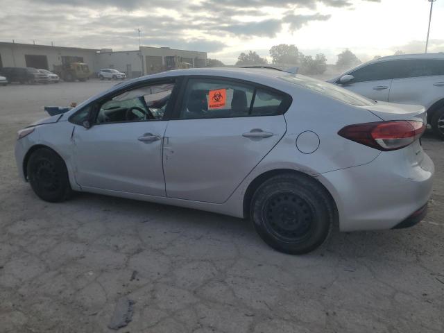 Photo 2 from auction – 2018 KIA FORTE LX with VIN 3KPFK4A72JE276907
