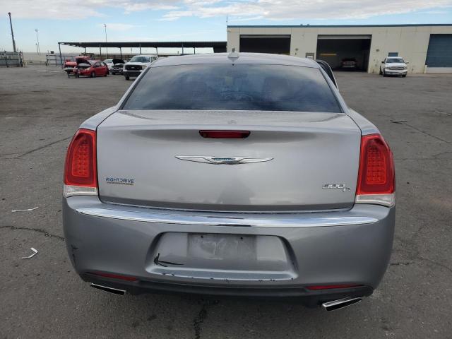 Photo 6 from auction – 2017 CHRYSLER 300 C with VIN 2C3CCAEG7HH570654
