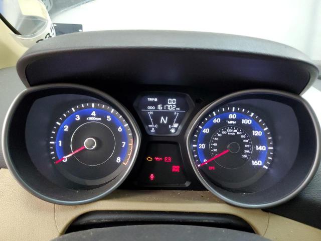 Photo 9 from auction – 2012 HYUNDAI ELANTRA GL with VIN 5NPDH4AE4CH073357