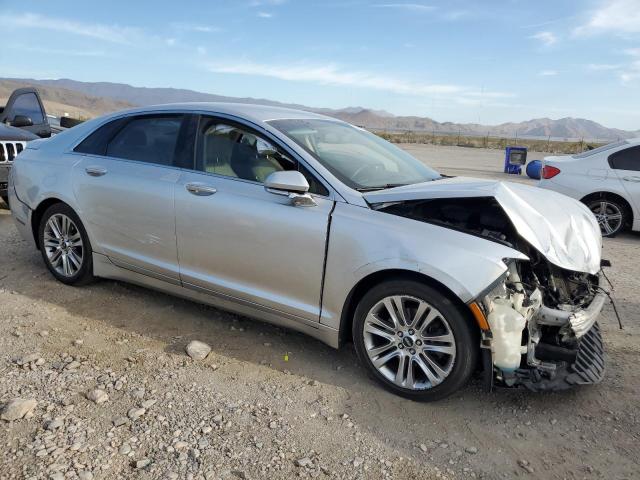 Photo 4 from auction – 2014 LINCOLN MKZ with VIN 3LN6L2G92ER826577