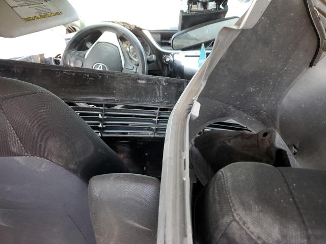 Photo 8 from auction – 2017 TOYOTA COROLLA L with VIN 5YFBURHEXHP721848