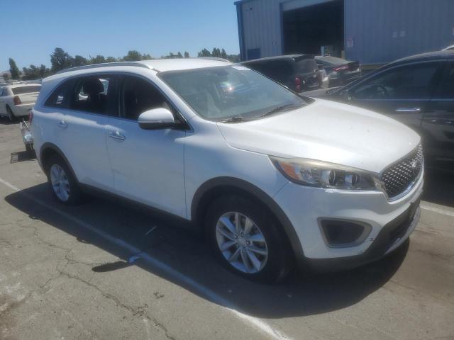 Photo 4 from auction – 2016 KIA SORENTO LX with VIN 5XYPG4A33GG084894
