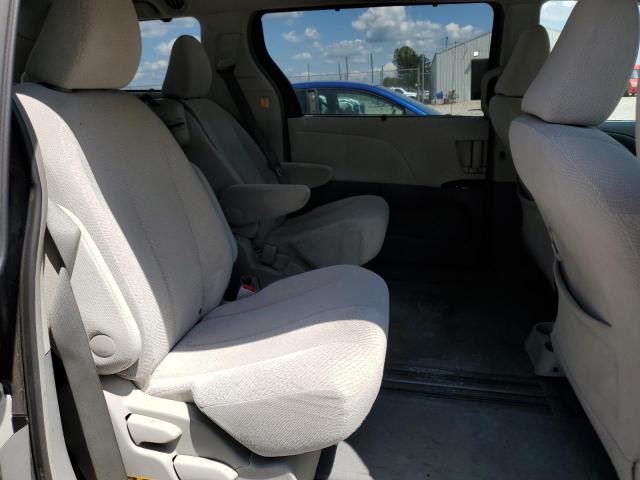 Photo 11 from auction – 2012 TOYOTA SIENNA LE with VIN 5TDKK3DC7CS199557