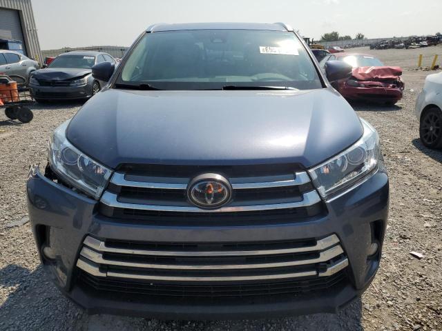 Photo 5 from auction – 2018 TOYOTA HIGHLANDER with VIN 5TDDZRFH7JS868875