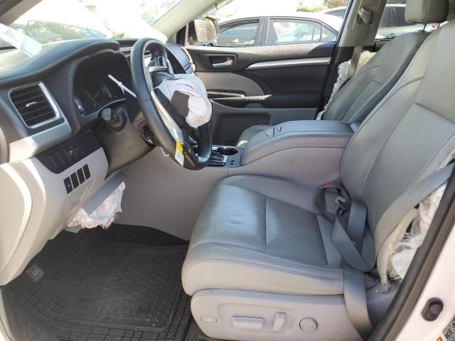Photo 7 from auction – 2015 TOYOTA HIGHLANDER with VIN 5TDJKRFH5FS110225