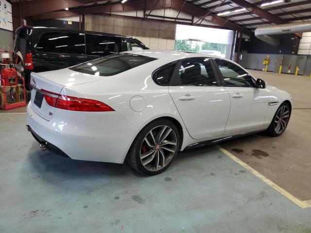 Photo 3 from auction – 2016 JAGUAR XF S with VIN SAJBG4BV0GCY00411