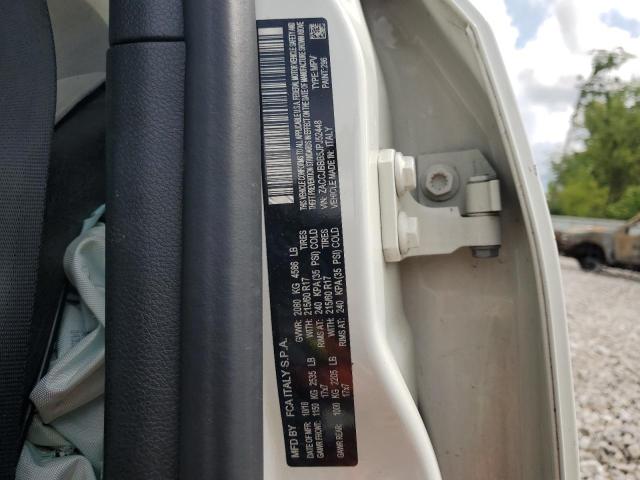 Photo 14 from auction – 2018 JEEP RENEGADE L with VIN ZACCJBBB5JPJ52448