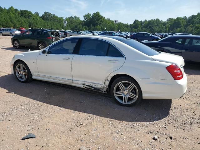 Photo 2 from auction – 2012 MERCEDES-BENZ 550 with VIN WDDNG9EB3CA440055