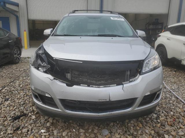 Photo 5 from auction – 2017 CHEVROLET TRAVERSE L with VIN 1GNKRGKD7HJ341982