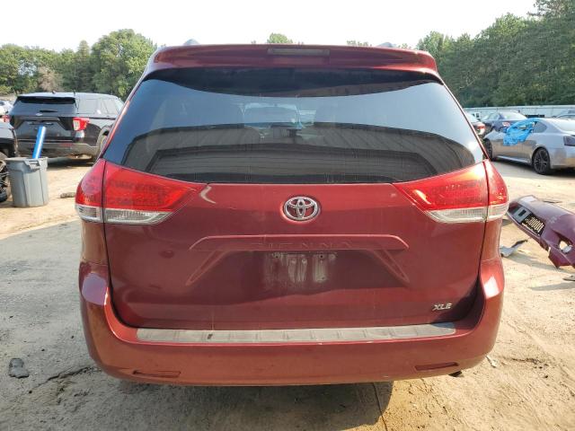 Photo 6 from auction – 2011 TOYOTA SIENNA XLE with VIN 5TDYK3DC7BS089827