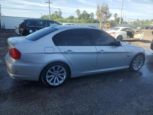 Photo 3 from auction – 2011 BMW 328 I with VIN WBAPH7G56BNN05593