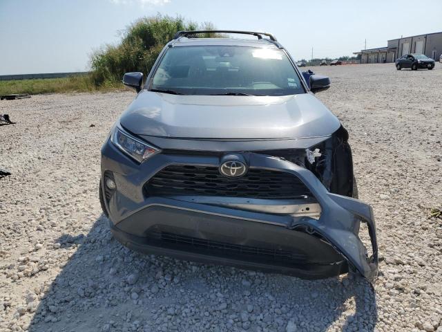 Photo 5 from auction – 2020 TOYOTA RAV4 XLE with VIN 2T3W1RFVXLC055037