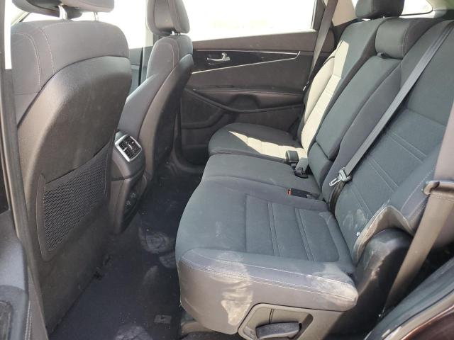 Photo 11 from auction – 2016 KIA SORENTO LX with VIN 5XYPGDA36GG064154