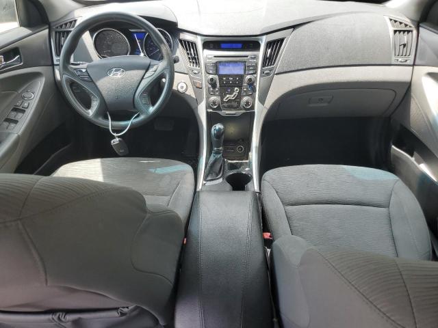 Photo 8 from auction – 2012 HYUNDAI SONATA HYB with VIN KMHEC4A41CA038143