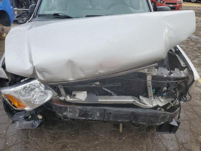Photo 12 from auction – 2004 GMC ENVOY XUV with VIN 1GKET12P046182836