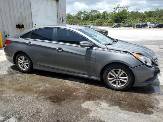 Photo 4 from auction – 2014 HYUNDAI SONATA GLS with VIN 5NPEB4AC8EH845897