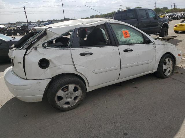 Photo 3 from auction – 2005 FORD FOCUS ZX5 with VIN 3FAFP37N65R135523