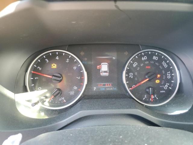 Photo 9 from auction – 2021 TOYOTA RAV4 LE with VIN JTMF1RFV2MD069611