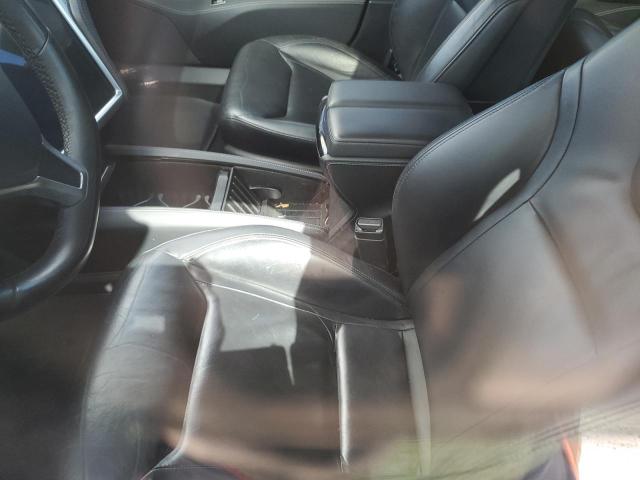 Photo 8 from auction – 2015 TESLA MODEL S 85 with VIN 5YJSA1H24FF094413