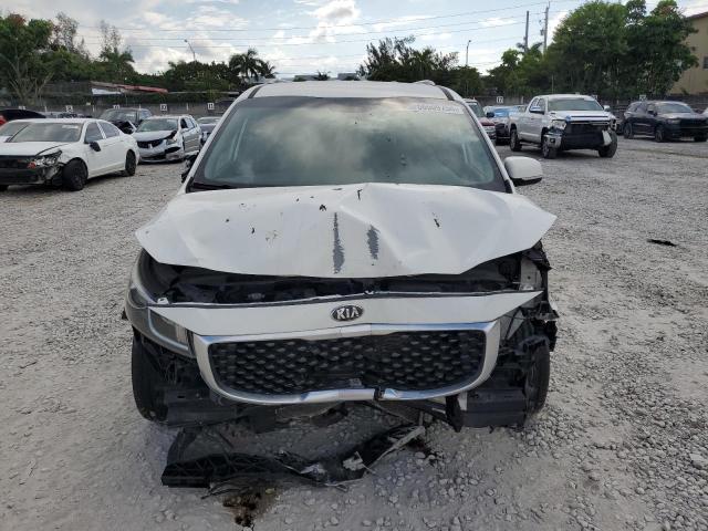 Снимка 5 от търг – 2016 KIA SEDONA LX с VIN KNDMB5C19G6119556