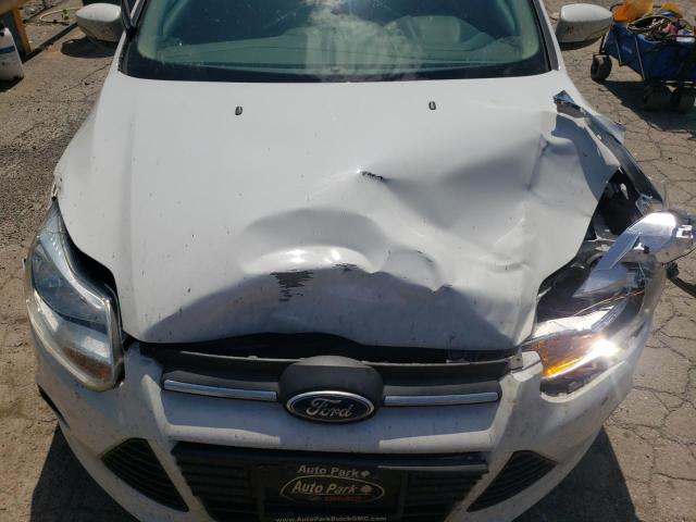 Photo 11 from auction – 2014 FORD FOCUS SE with VIN 1FADP3F21EL282622