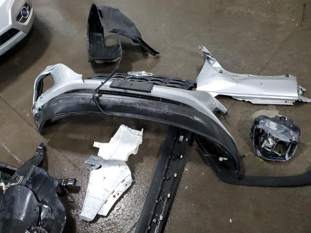 Photo 13 from auction – 2022 HYUNDAI TUCSON SE with VIN 5NMJACAE5NH095708