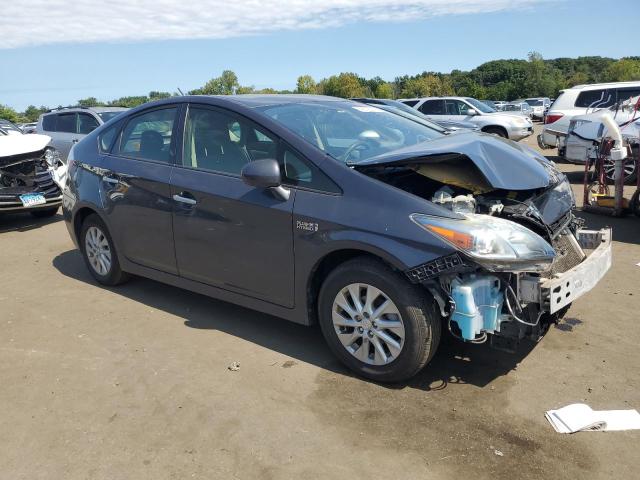 Photo 4 from auction – 2013 TOYOTA PRIUS PLUG with VIN JTDKN3DP3D3031346