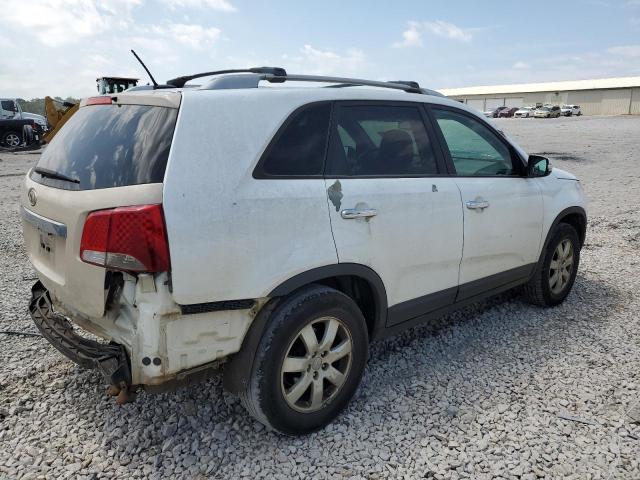 Photo 3 from auction – 2013 KIA SORENTO LX with VIN 5XYKT3A66DG419040