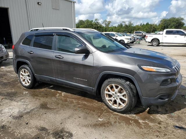 Photo 4 from auction – 2017 JEEP CHEROKEE L with VIN 1C4PJLCS2HW619489