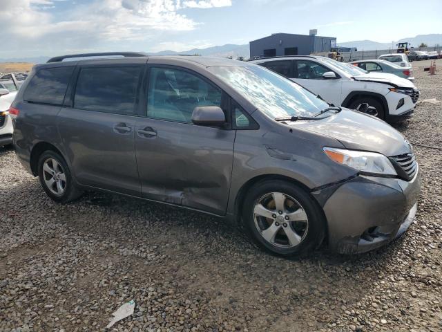 Photo 4 from auction – 2012 TOYOTA SIENNA LE with VIN 5TDKK3DC3CS253940