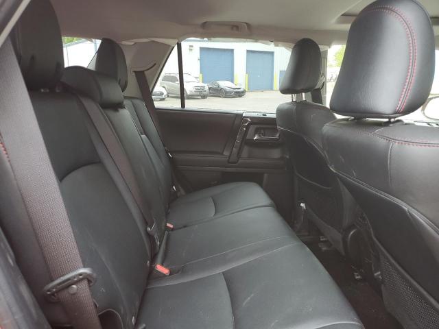 Photo 11 from auction – 2024 TOYOTA 4RUNNER SR with VIN JTERU5JR0R6255047