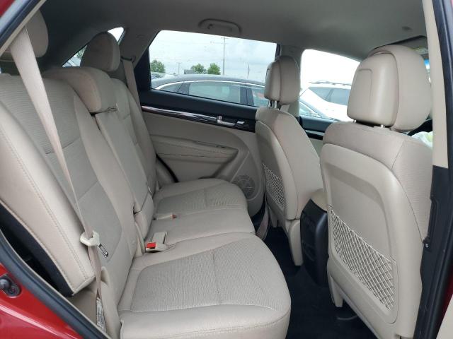 Photo 11 from auction – 2015 KIA SORENTO LX with VIN 5XYKTCA60FG563394