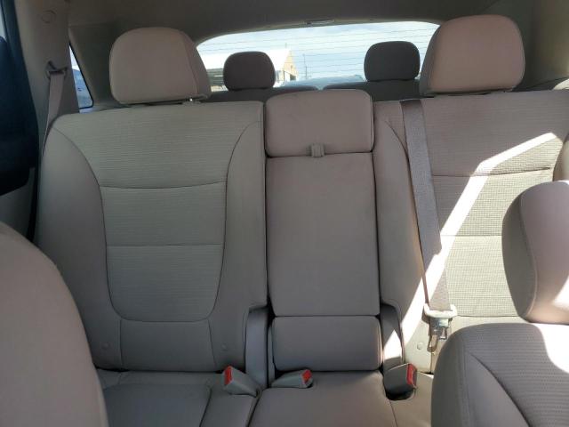 Photo 10 from auction – 2015 KIA SORENTO LX with VIN 5XYKTDA77FG600536