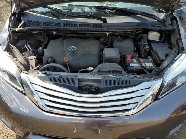 Photo 12 from auction – 2017 TOYOTA SIENNA XLE with VIN 5TDYZ3DC3HS895099