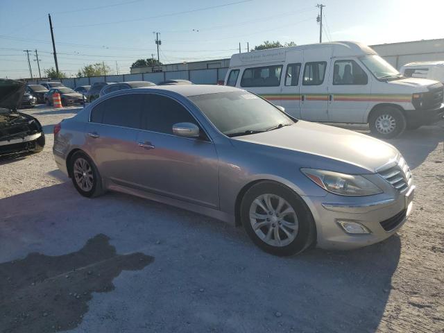 Photo 4 from auction – 2012 HYUNDAI GENESIS 3. with VIN KMHGC4DD5CU194205