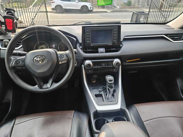 Photo 9 from auction – 2021 TOYOTA RAV4 XLE with VIN 2T3W1RFV5MW154042