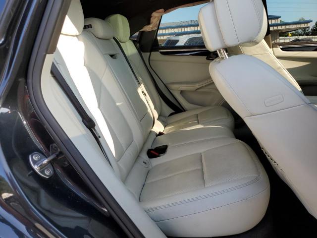 Photo 11 from auction – 2018 PORSCHE MACAN with VIN WP1AA2A59JLB15847