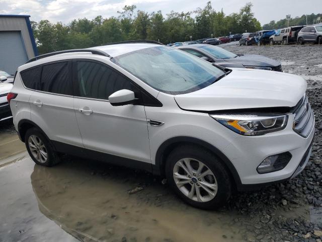 Photo 4 from auction – 2019 FORD ESCAPE SEL with VIN 1FMCU0HD7KUB47030