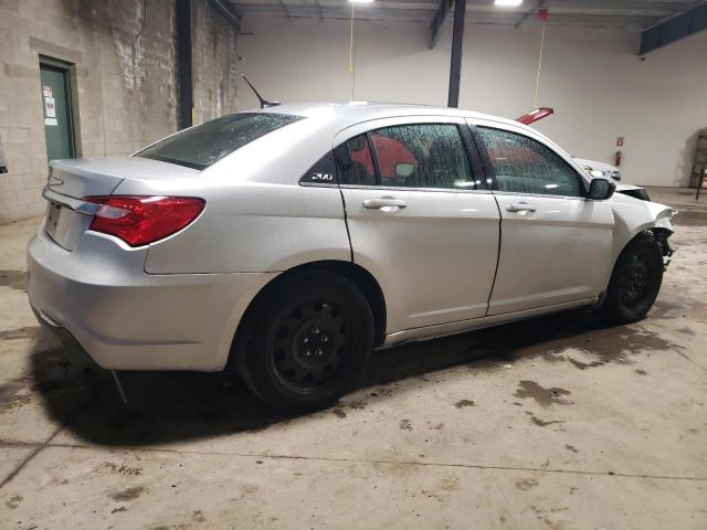 Photo 3 from auction – 2012 CHRYSLER 200 LX with VIN 1C3CCBAGXCN256492