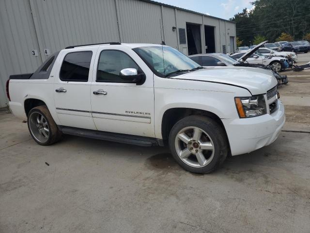 Photo 4 from auction – 2010 CHEVROLET AVALANCHE with VIN 3GNVKGE06AG100223