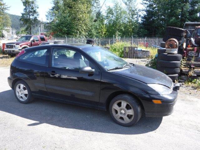 Photo 4 from auction – 2003 FORD FOCUS ZX3 with VIN 3FAFP31373R112921