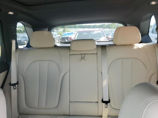 Photo 10 from auction – 2020 BMW X5 SDRIVE with VIN 5UXCR4C04L9B36591