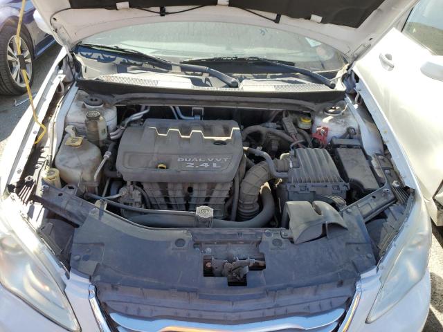 Photo 11 from auction – 2012 CHRYSLER 200 TOURIN with VIN 1C3BCBEB8CN218463
