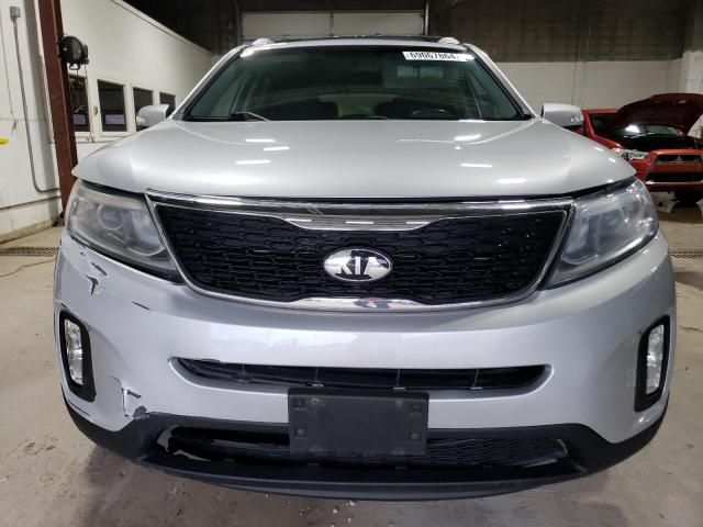 Photo 5 from auction – 2015 KIA SORENTO LX with VIN 5XYKTDA76FG575788
