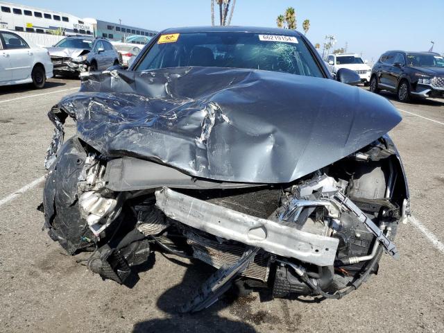Photo 5 from auction – 2017 AUDI A4 ULTRA P with VIN WAUGMAF43HA141747