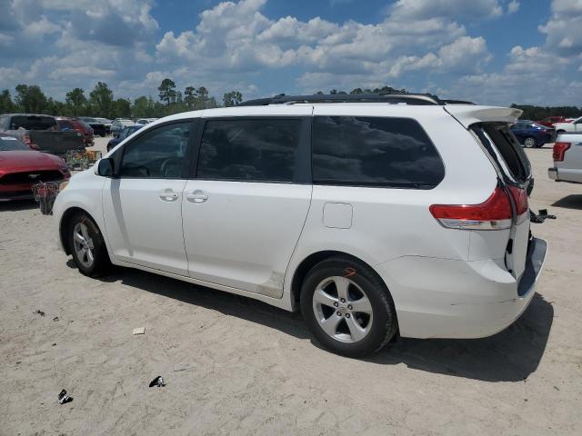 Photo 2 from auction – 2011 TOYOTA SIENNA LE with VIN 5TDKK3DC5BS135564